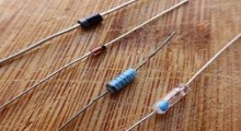 What Determines the Maximum Operating Frequency of a Diode?